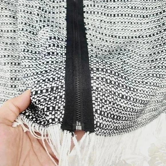 NWT Sam Edelman Tweed Scoop Neck Back Keyhole/ Full Zip Fringe Mini Dress M - Picture 7 of 12